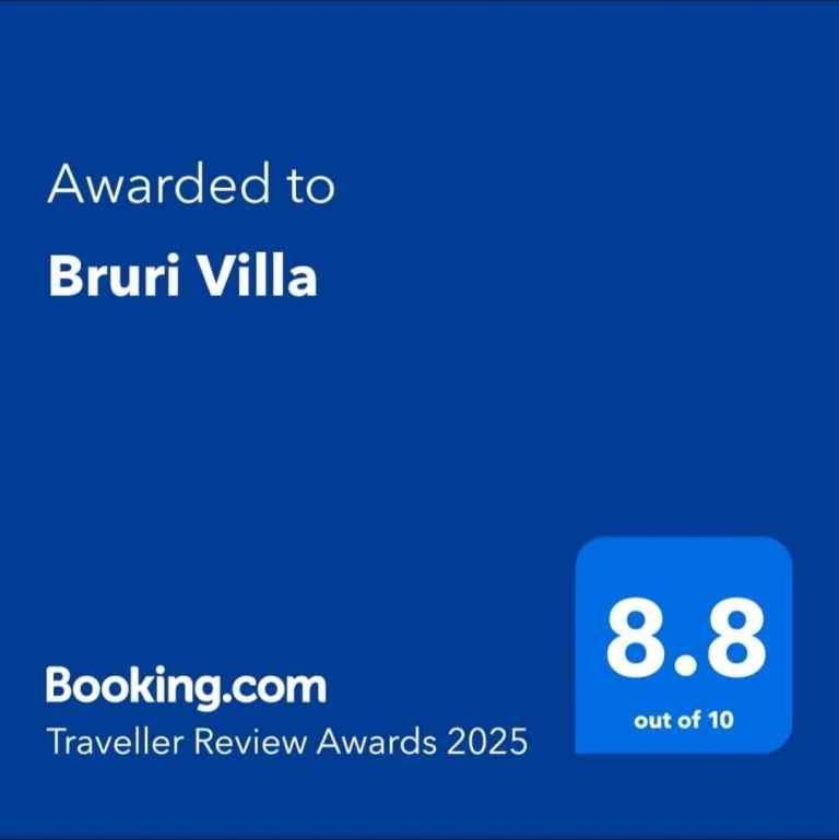 Bruri Villa Alor Kecil Exterior photo